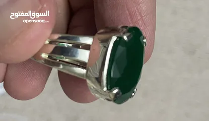  4 Gemstones & Rings
