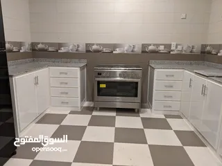  3 aluminium kitchen cabinet new making and sale