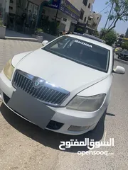  2 سكودا بيضاء 2012