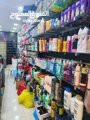  4 ديكور محل مكياج للبيع يسعر مغري جدا