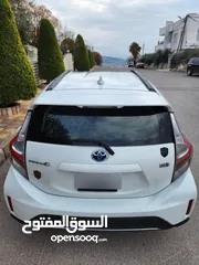  6 تويوتا بريوس سي 2018  للبيع    TOYOTA   PRIUS C 2018 for Sale   موديل 2018   ترخيص جديد لغاية 2/2026