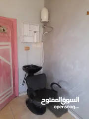  2 اغراض للبيع بداعي السفر تصلح للبيت او لصالون او لمحل