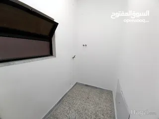  7 شقة طابق ثالث بمساحة 135 متر للبيع في الشميساني  ( Property ID : 30838 )