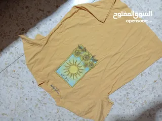  19 بلايز بناتي ستاتي ميديو و لارج و إكس لارج  جديد غير مستعمل تعتبر شروة أكثر من 50 بلوزة