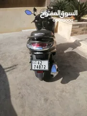  2 سكوتر سوزوكي بيرجمان