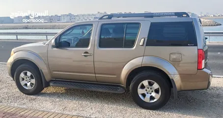  3 Nissan Pathfinder 2007