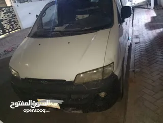  1 سيارة هيونداي ستاركس H1 1999