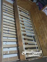  1 سرير اطفال او سجلون