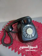  2 تلفون ارضي قديم