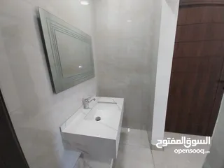  5 شقة غير مفروشة للإيجار ( Property 40148 ) سنوي فقط