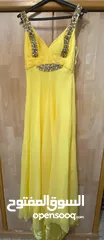  4 فساتين سهرة للبيع