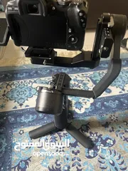  11 كاميرا canon250d +جيمبال RONIN3min +مثبت كاميرا zomei +عدسة كانون عدد 2 +كارت كاميرا الاساسي +شنتة