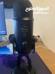  2 Blue Yeti Microphone