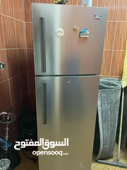  1 ثلاجة وغاز وكولو مياه زيرو ما اشتغلوا البيع لحاجة مصاري لدواعي السفر