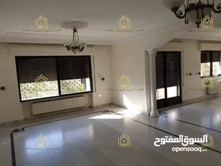  14 شقة فارغة - الجاردنز - 3نوم - 186م