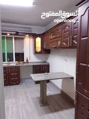  18 شقه لبيع بموقع مميز جدا