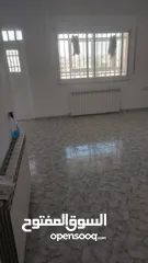  5 مكتب للايجار في البيره شارع القدس