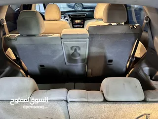  15 Nissan xtrail for sale  نيسان اكستريل 2015 للبيع بحالة ممتازة بدون حوادث  وكالة عمان  استخدام طبيب