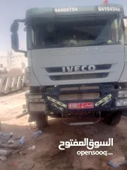  4 Iveco tipper شاحنه  ايفيكو