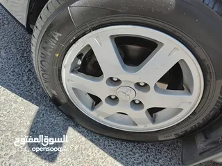  12 متسوبيشي لانسر GLX 2007 1600 cc وارد الخليج الكويت جميع الإضافات بإستثناء الفتحه وجنط إضافي.