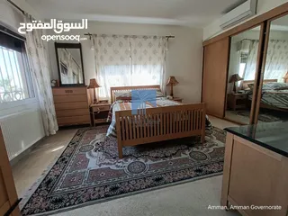  4 شقة أرضية مفروشة فاخرة للبيع في دير غبار قرب جونيا ودوار الهاشميين 191م مع ترس وحديقة 35م بسعر مغري