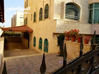 2 فيلا للبيع الجبيهة