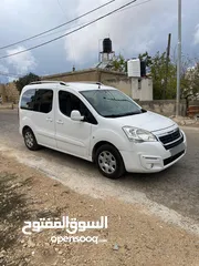  1 بيجو بارتنر 5 ركاب موديل 2018 دهان شركة دفعه 20 وشكات