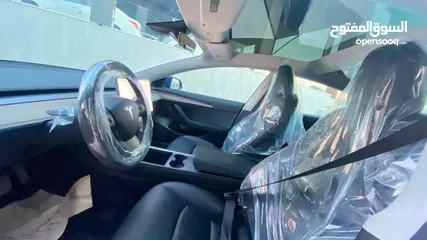  9 ‏Tesla Model 3 dual motor جمرك جديد