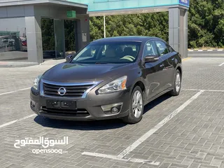  1 Nissan Altima (2015)