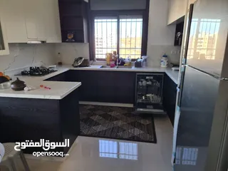  1 ثلاث غرف نوم مفروشة للإيجار المصايف قرب سوبر ماركت بيروت بدون رسوم معاينة