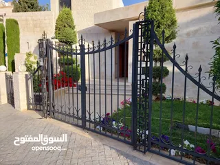  12 فيلا فاخرة للايجار مفروشة في خلدا