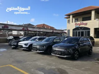  2 تشكيلة مميزة من سيارات كيا نيرو هايبرد ترخيص 2022 بالالوان المميزة (ابيض &اسود&فيراني&زيتي)
