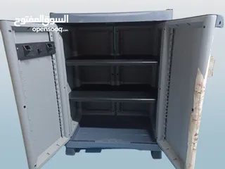  2 خزانة بلاستيك