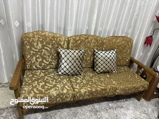  9 طقم كنب مع طاوله