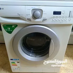  1 غسالة ال جي 7 كيلو بحالة ممتازة شغالة مية بالمية