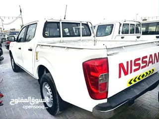  4 Nissan NAVARA 2020 Manual 4/2 GCC spec