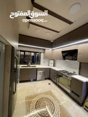  14 مطبخ لامينيت اسباني او ألماني 4×4...3×4.حرف L.او U.