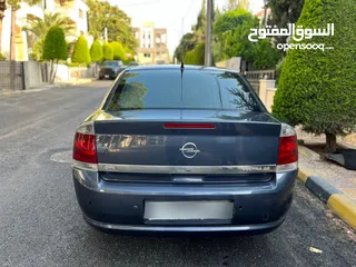  4 اوبل فكترا 2007