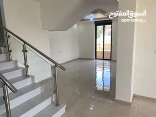  6 للايجار شقه دبللكس قرب ترست للتامين وشارع القدس