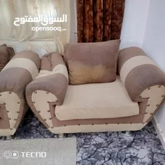  6 كنب سبع مقاعد ثلاثيه وثنائيه ومفردتين