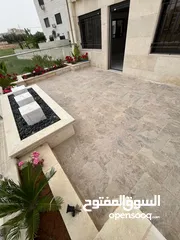  5 شبه أرضي 190 م مميز بمساحة واسعة وحديقة وكراج خاص 300متر جاهز للتسليم و بالاقساط في مرج الحمام