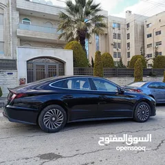  5 هيونداي سوناتا 2022 لون اسود ملوكي فحص كامل جمرك حديث ممتازه بدون حوادث هايبرد
