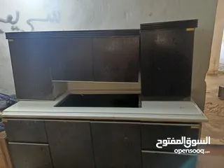  22 مطبخ صغير يصلح لروف من اجود انواع الخشب خشب لاتيه ثقيل مع قاعدة مع رخام 2 متر في 60