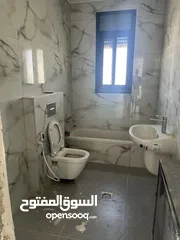  9 روف للبيع – بيتونيا / بجانب ملعب بيتونيا