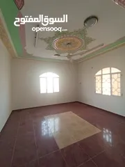  8 House for rent in Al-Juffairah   بيت للايجار في الجفره