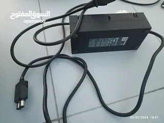  4 جهاز اكس بوكس ون بالالعاب مخزنة اوفلاين