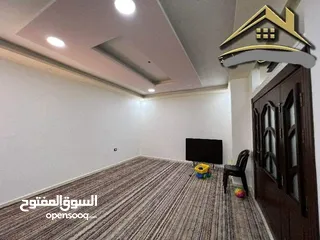  21 فيلا طابقين بمساحه 325م للبيع /الزرقاء- مدينه الشرق