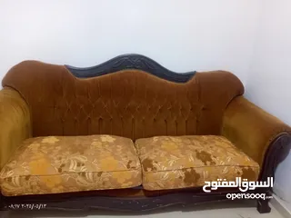  3 طقم كنب حالة جيدة