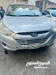  1 Hyundai Tucson