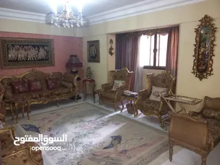  4 (كودج_8931) شقه للبيع (تصلح سكني و اداري)  المنطقه السادسه  قرب حديقه الطفل  مساحه  230م  دور اول